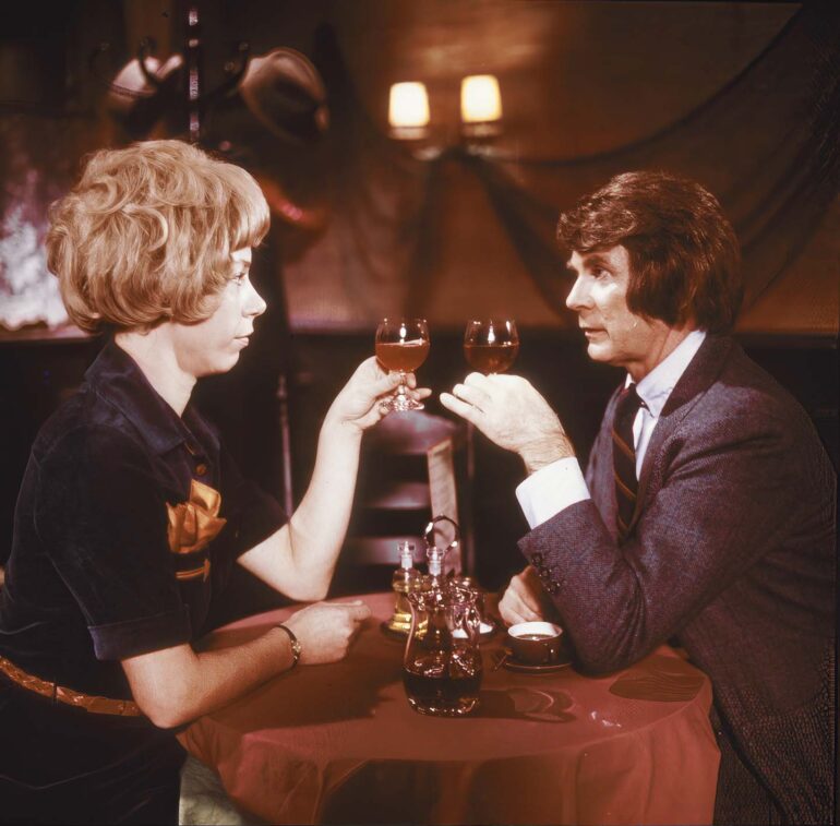 Loriot III - Spaghetti (an der Lippe) - 16.05.1977; Loriot; Loriot IIIUntertitel: Spaghetti (an der Lippe)